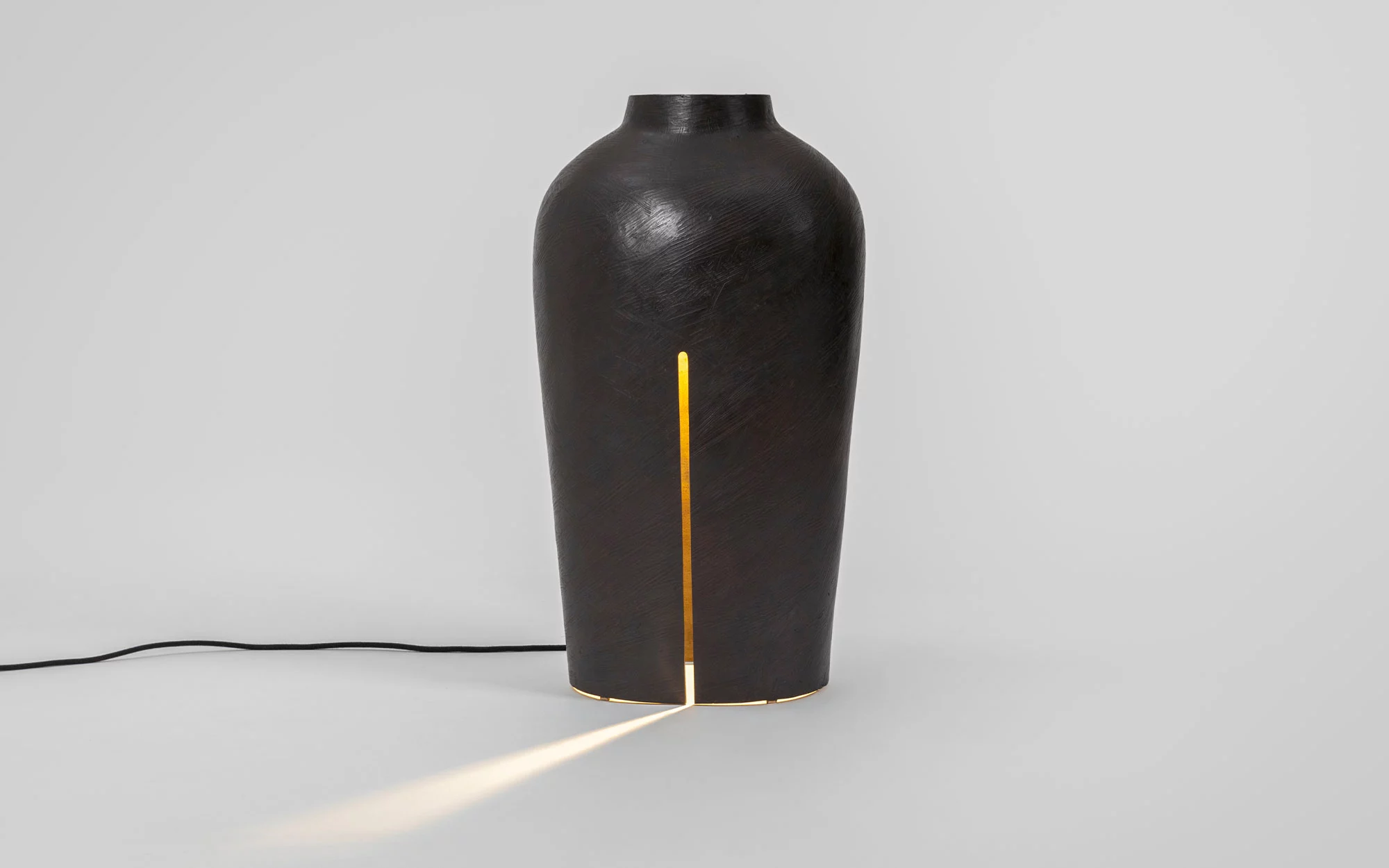 Amphora Light I - Guillaume Bardet - Table light - Galerie kreo