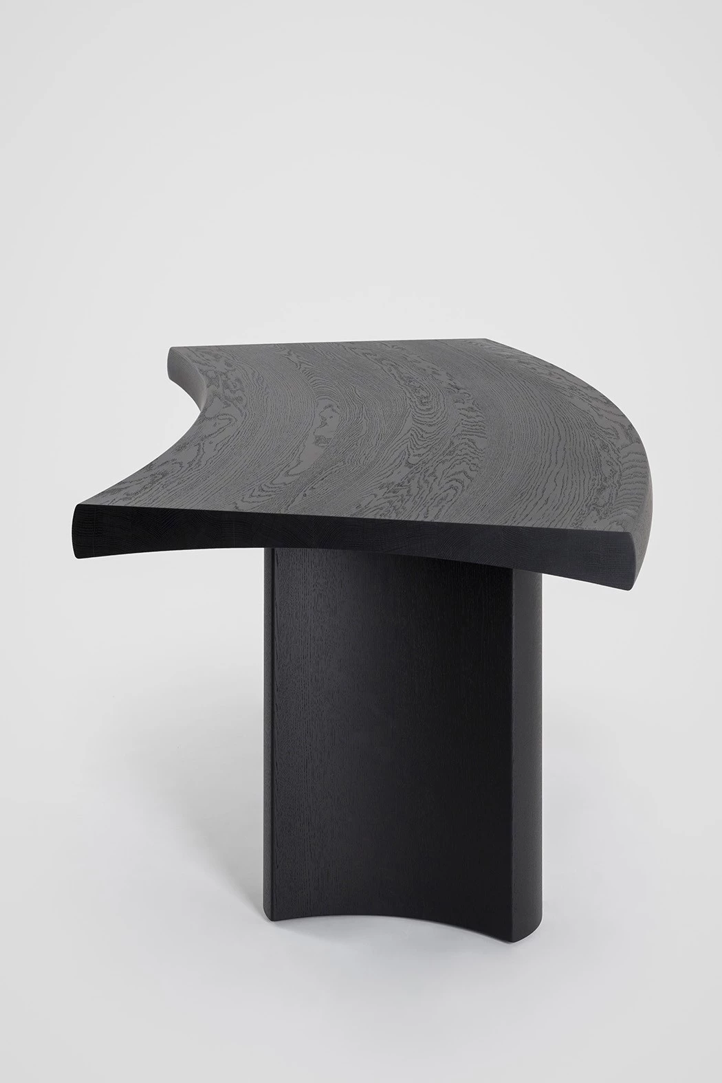 Hakone Desk - Edward Barber and Jay Osgerby - Desk - Galerie kreo