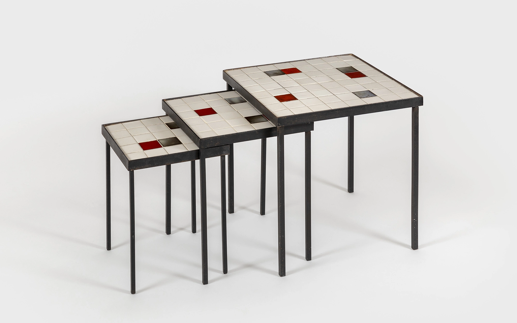 Tables basses Gigognes - Mado Jolain - Side table - Galerie kreo