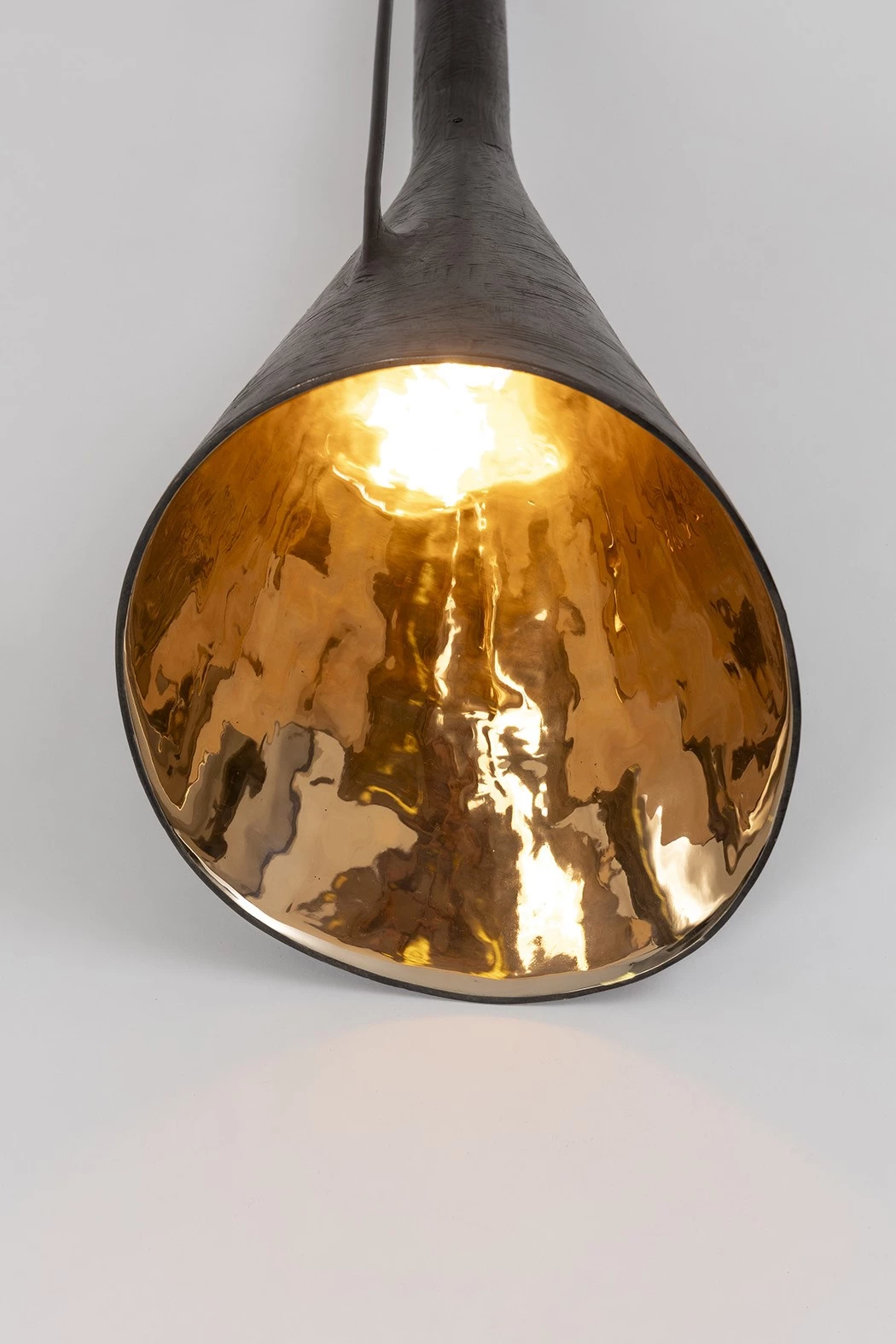 Torch - Guillaume Bardet - Table light - Galerie kreo