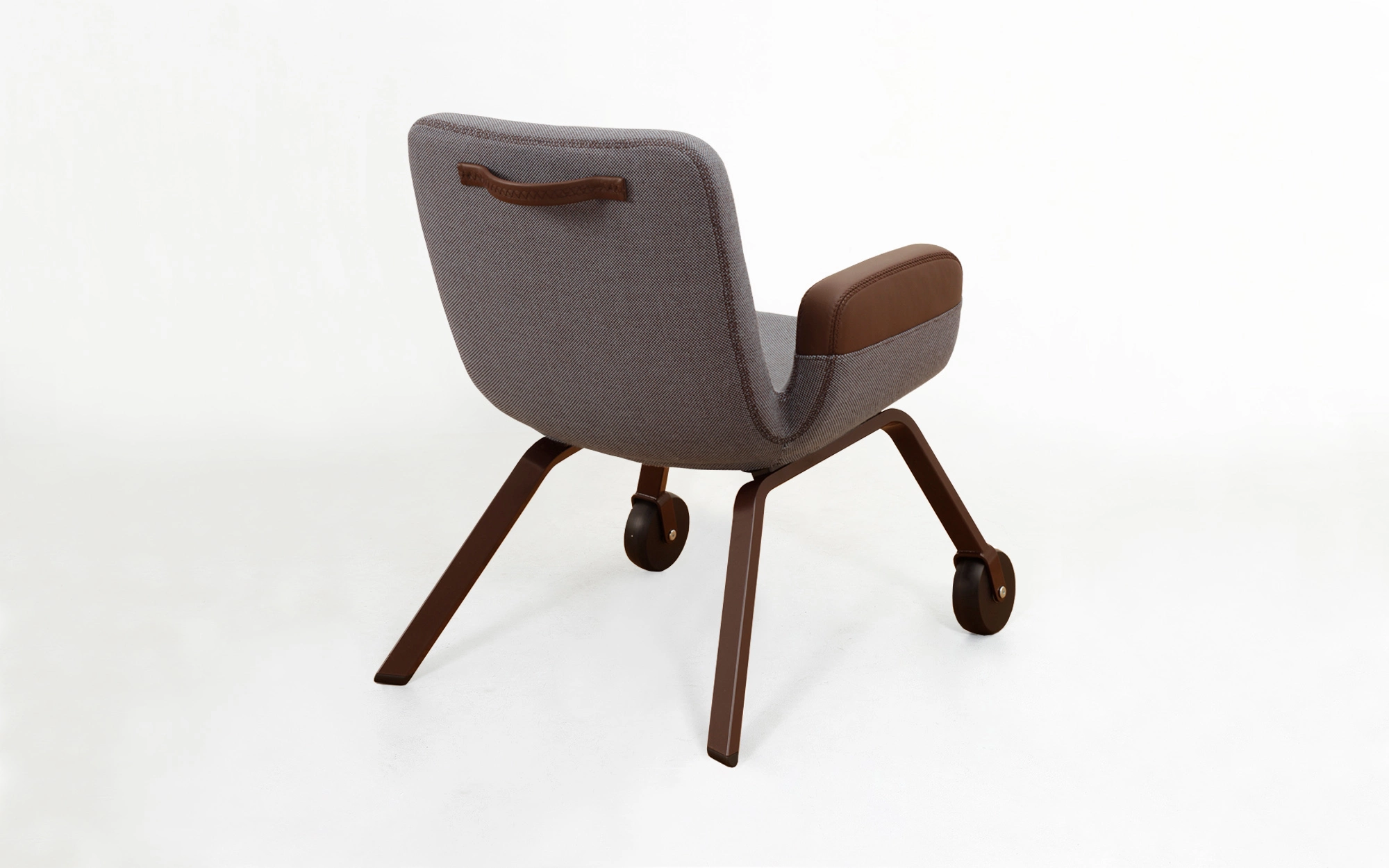 UN Lounge Chair - Hella Jongerius - Chair - Galerie kreo