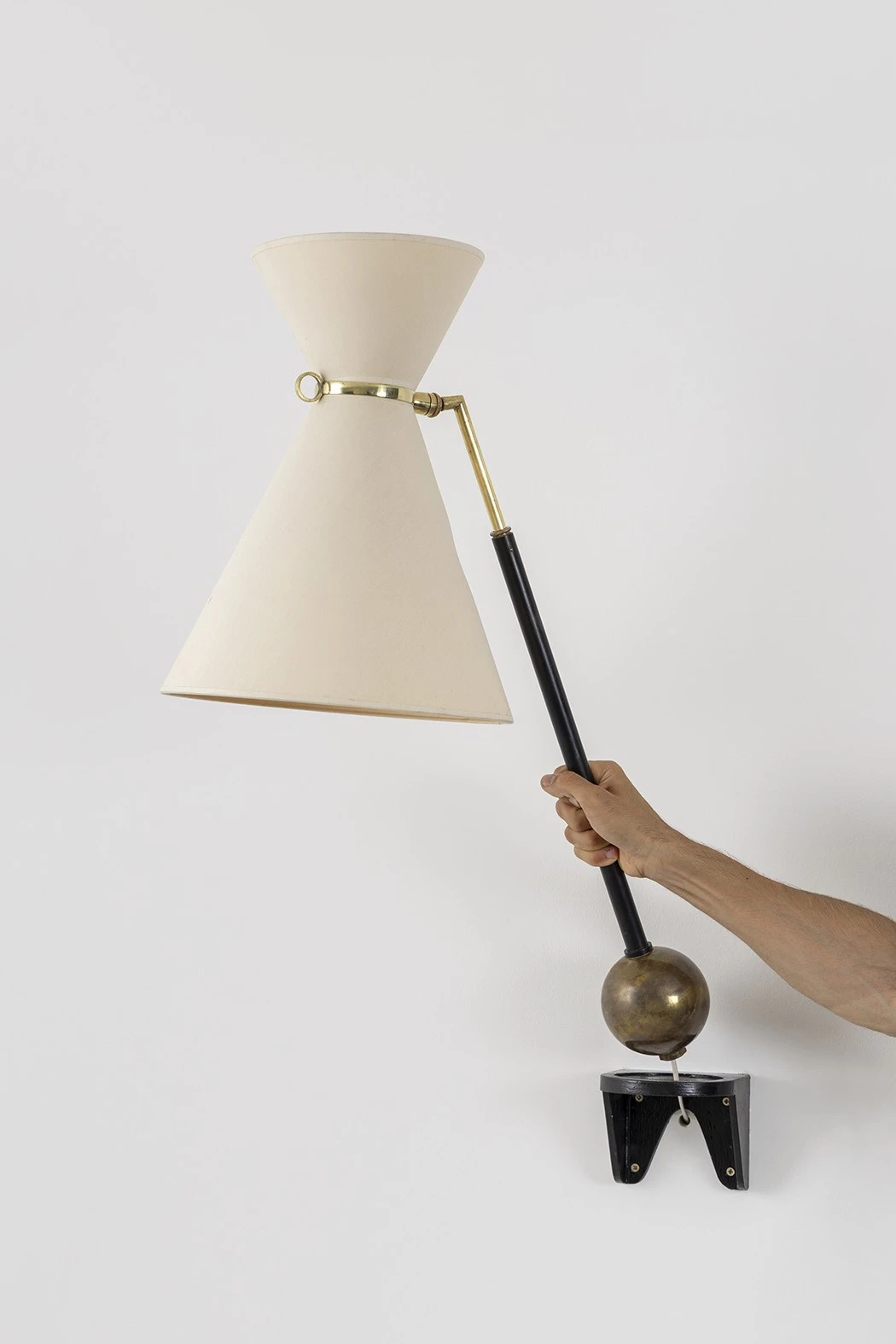 23 - Robert Mathieu - Wall light - Galerie kreo