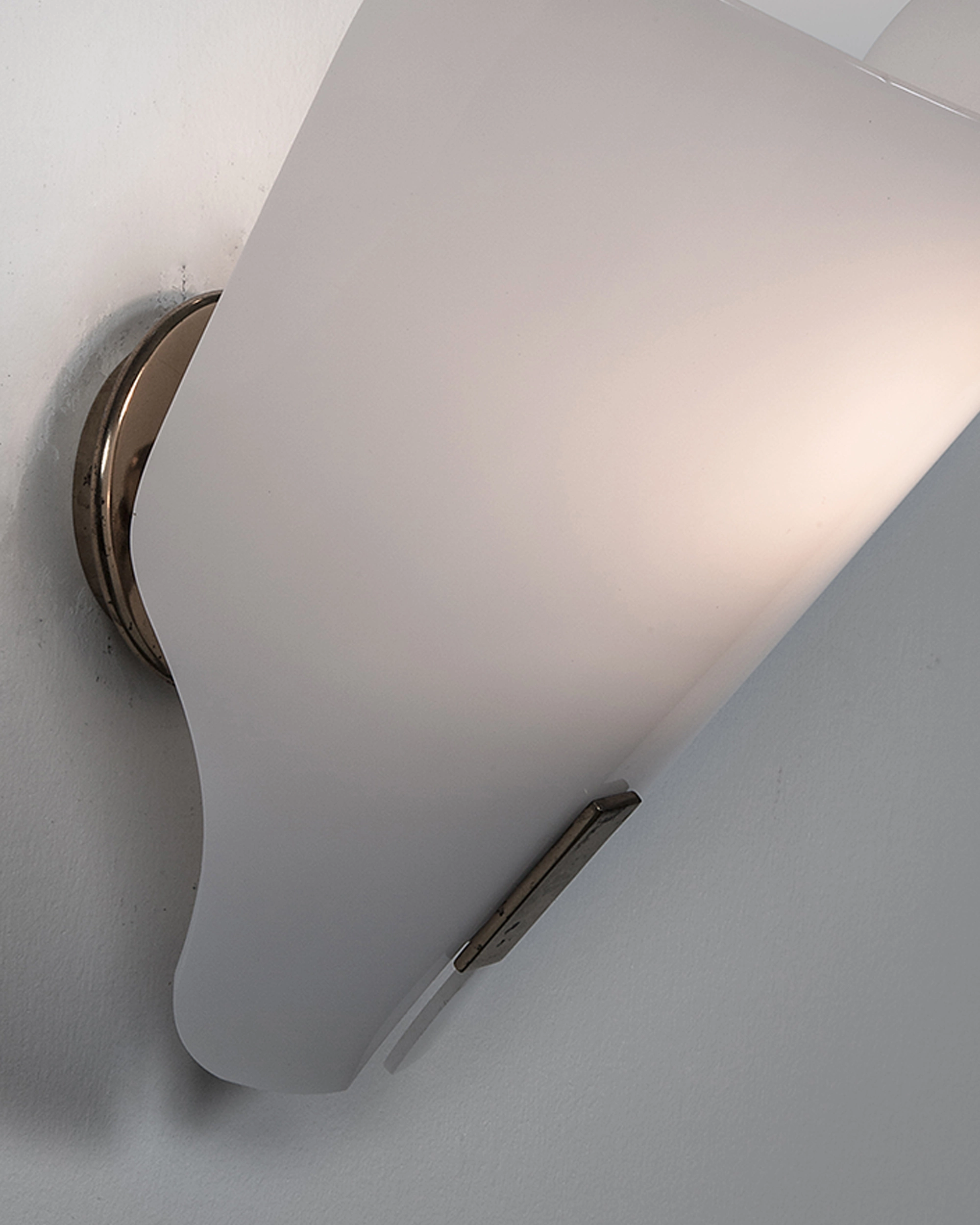 167px - Gino Sarfatti - Wall light - Galerie kreo