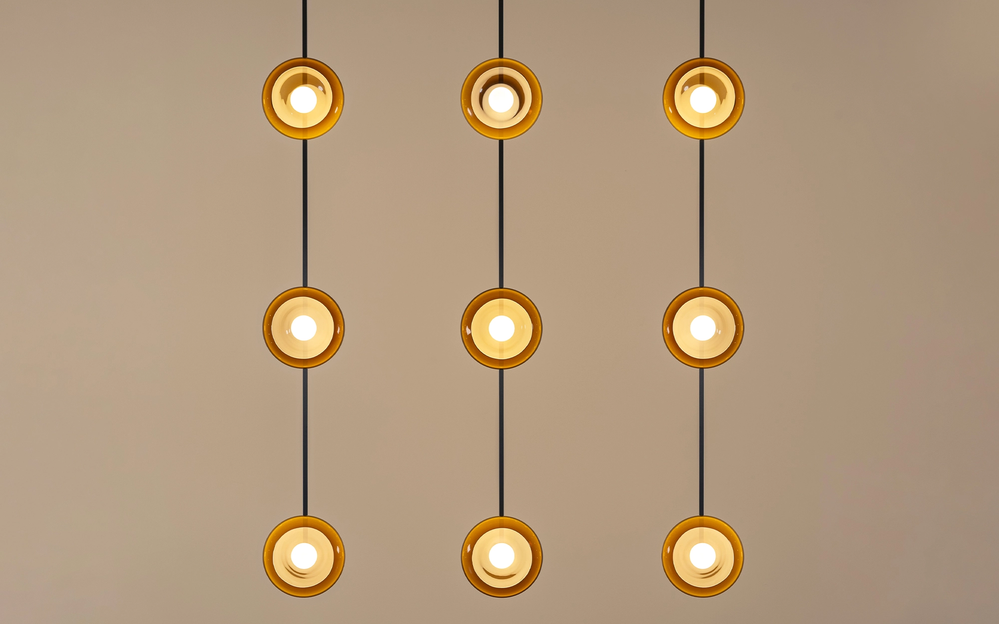 Clair-obscur MULTIPLE AMBER - Ronan Bouroullec - ceiling-light - Galerie kreo