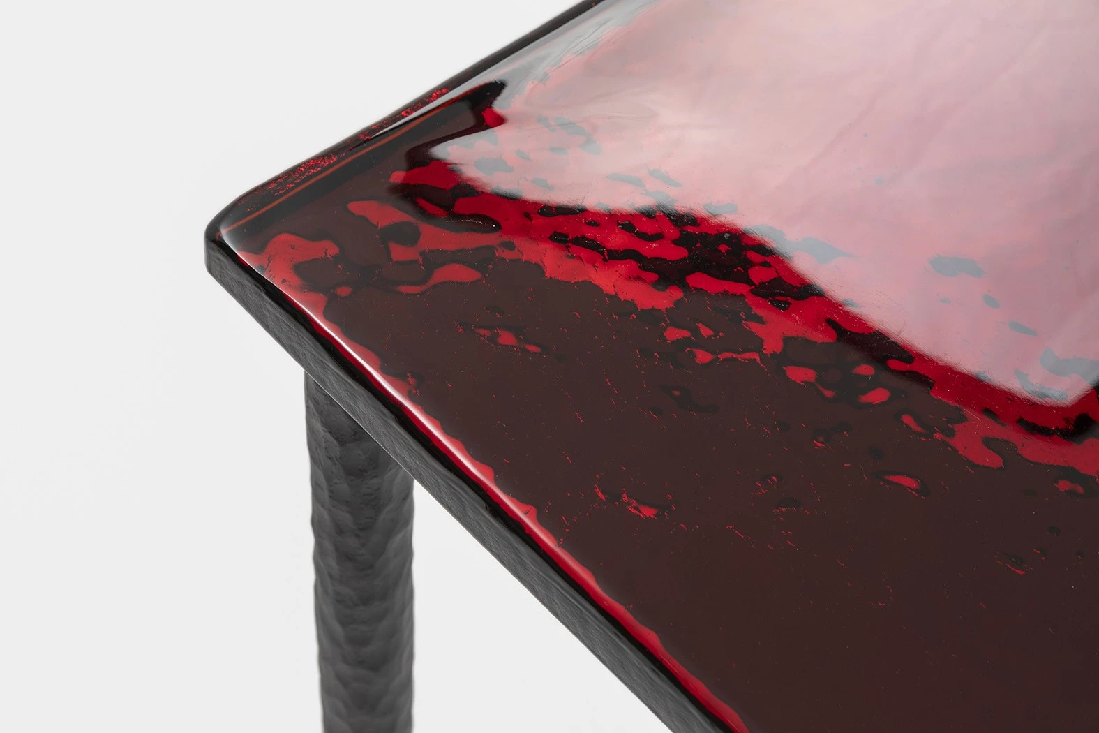 Flou Table Color - Ronan Bouroullec - Desk - Galerie kreo