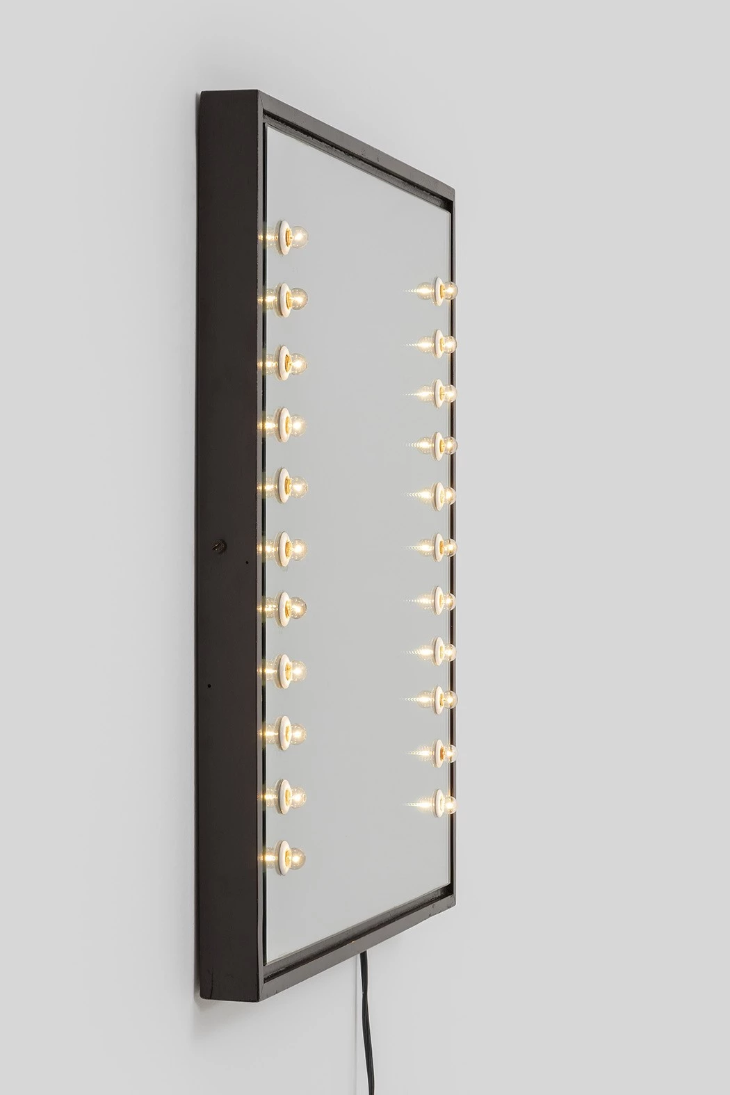 52 (brown) - Gino Sarfatti - Wall light - Galerie kreo