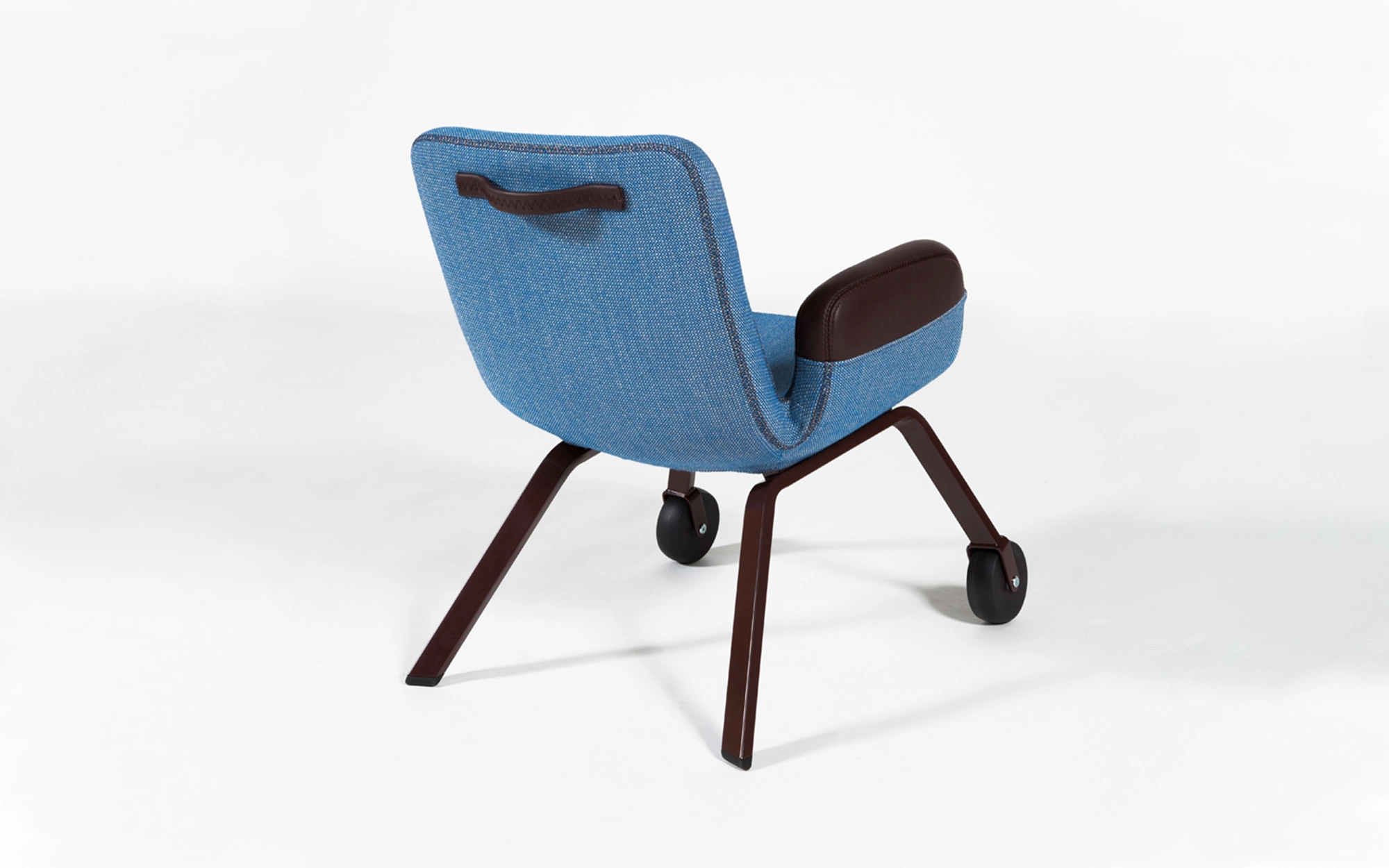 UN Lounge Chair - Hella Jongerius - Chair - Galerie kreo