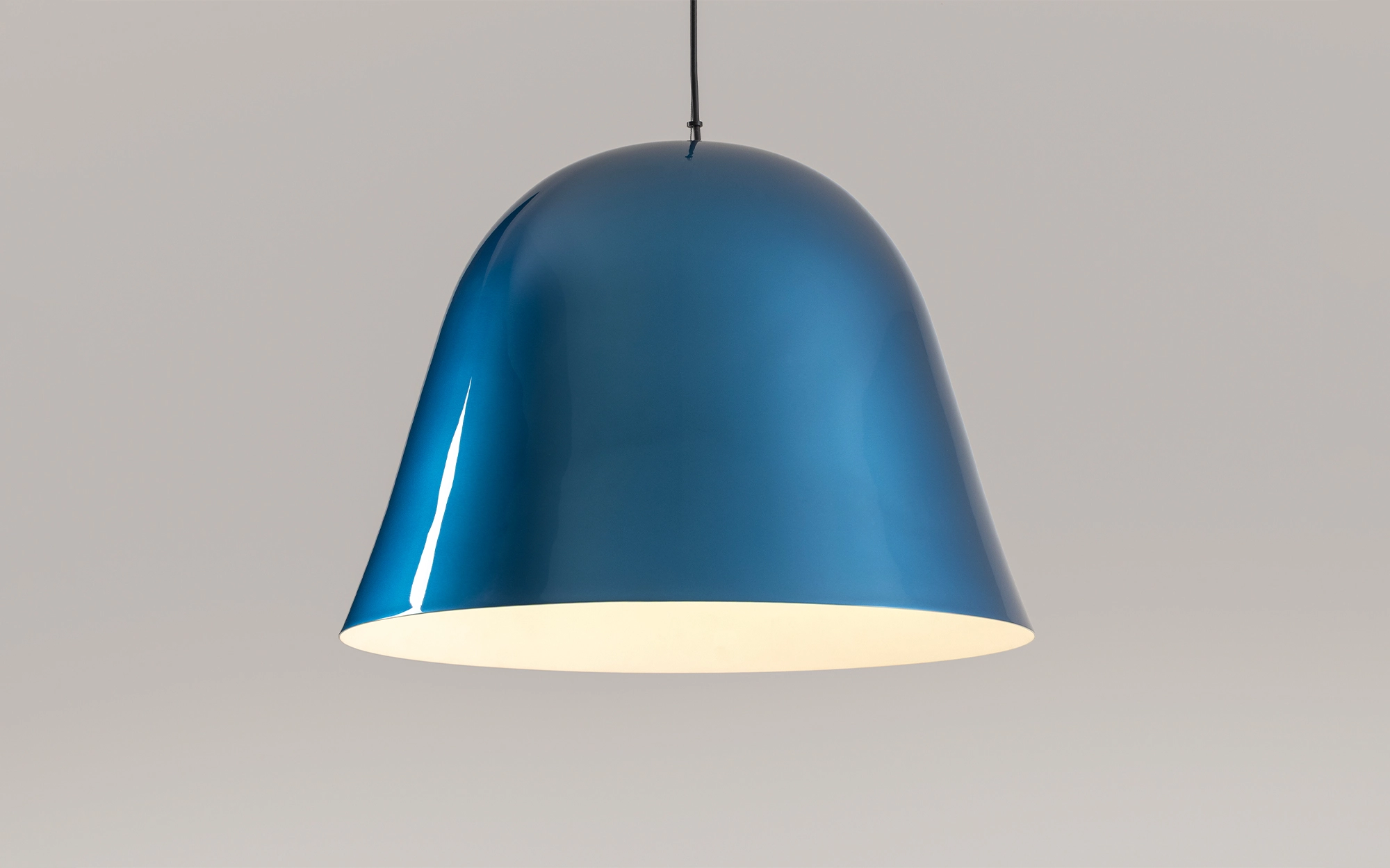 Bells Blue Ceiling Light - Ronan & Erwan Bouroullec - Ceiling light - Galerie kreo