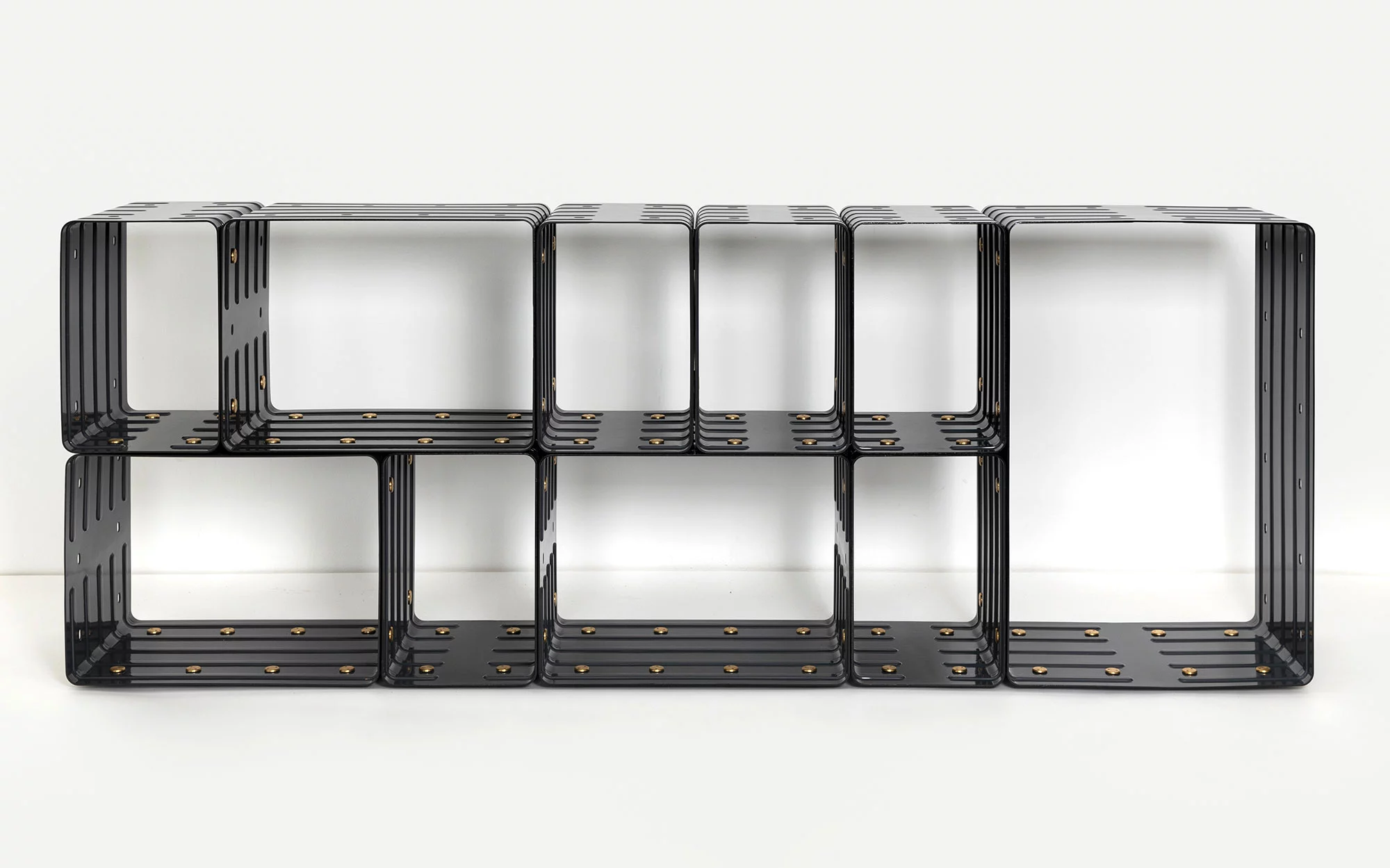 Quobus 1,3,6 monochromatic - Marc Newson - bookshelf storage- Galerie kreo