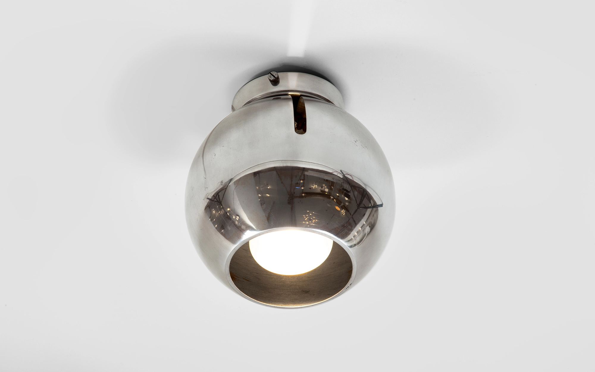 586/s - Gino Sarfatti - Ceiling light - Galerie kreo