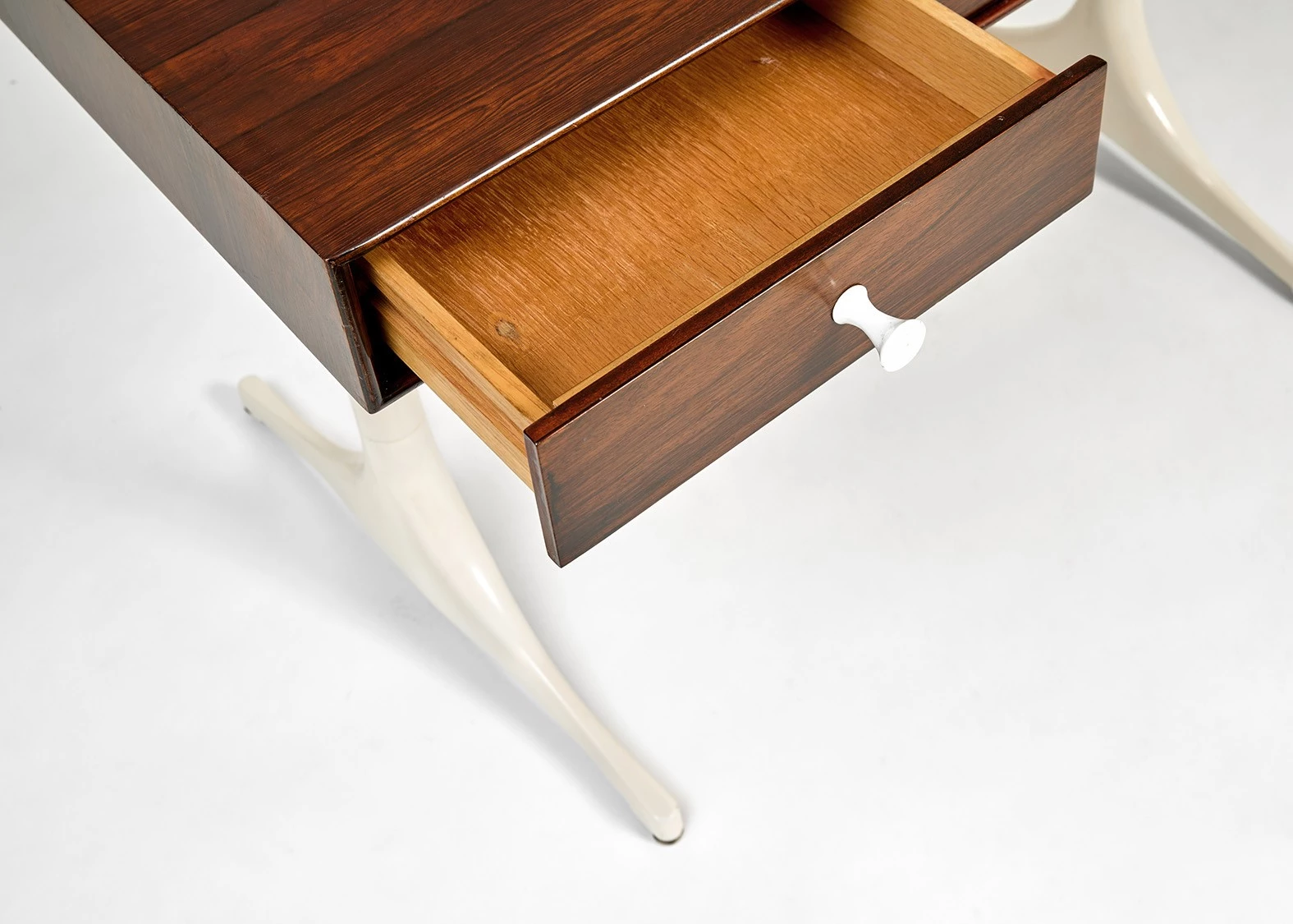 Desk Model 5494 - George Nelson Associates - Desk - Galerie kreo