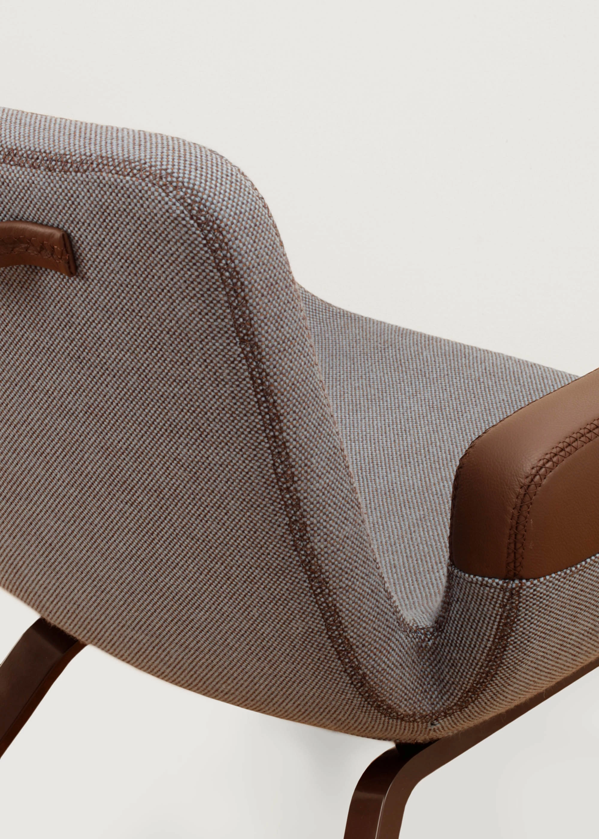 UN Lounge Chair - Hella Jongerius - Chair - Galerie kreo