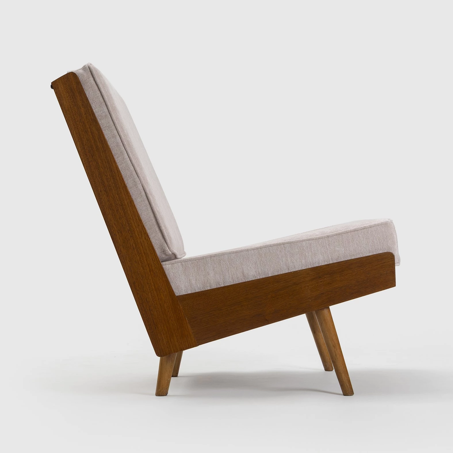 Slat Chair (2) (pink) - Robin Day - Seating - Galerie kreo