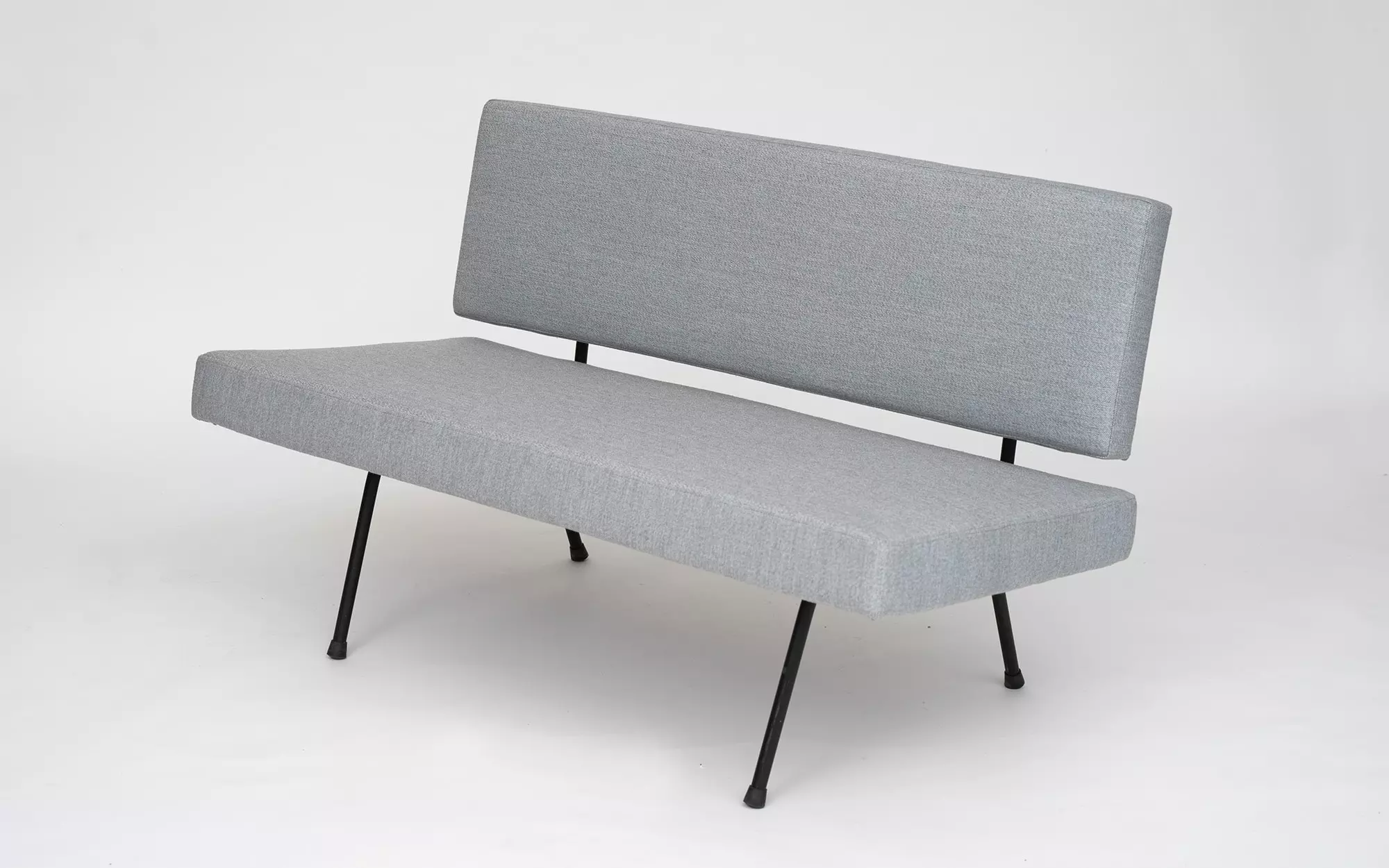 Sofa (green grey) - Florence Knoll - seating sofa- Galerie kreo