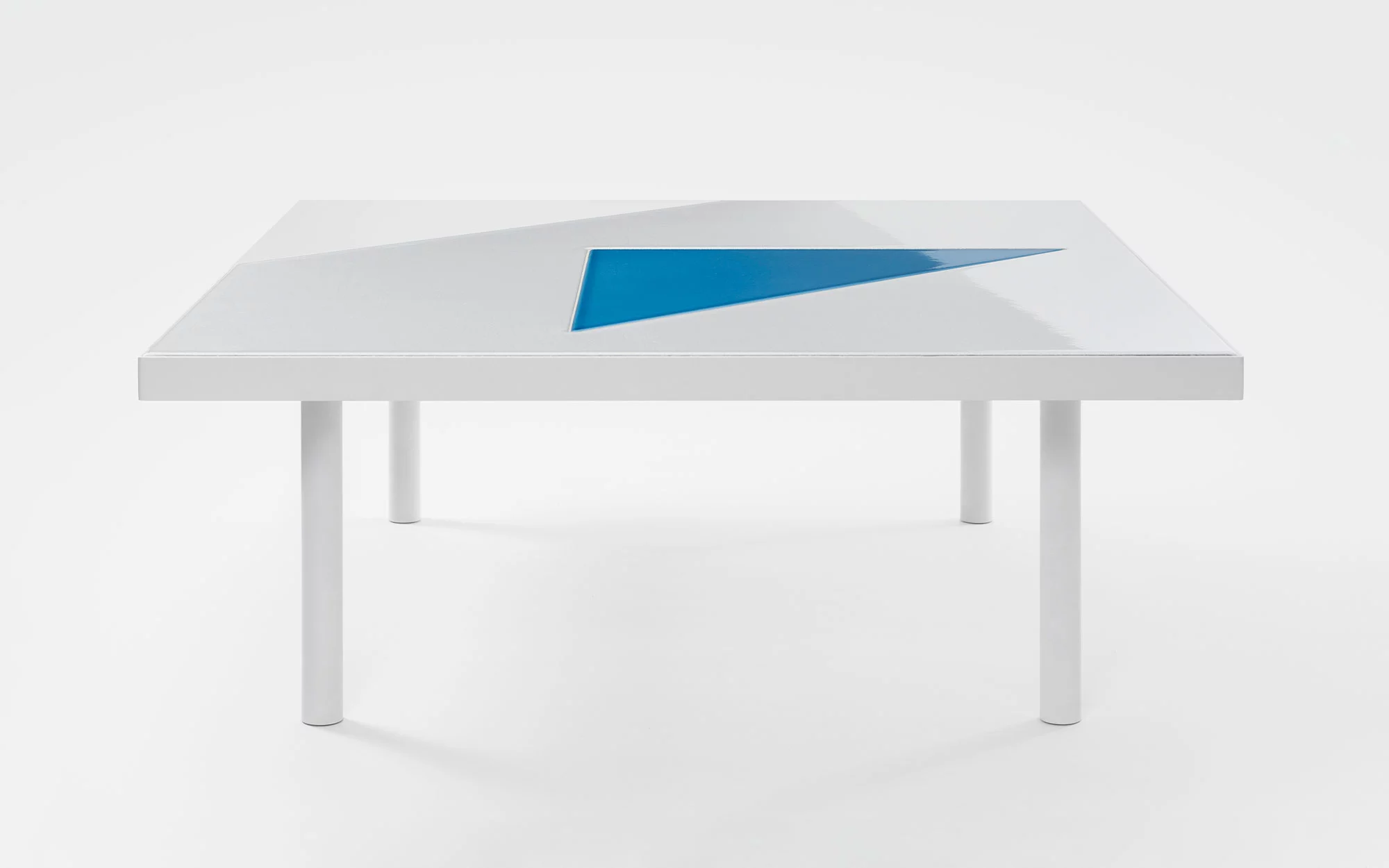 Translation Triangolo Coffee Table - Pierre Charpin - Coffee table - Galerie kreo