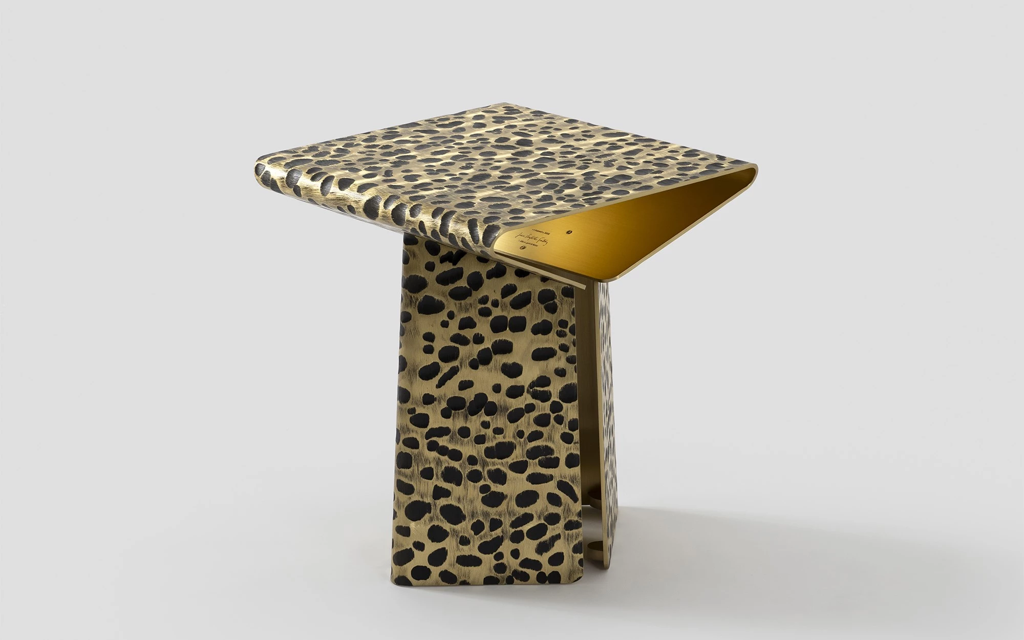 Leopard - Jean-Baptiste Fastrez - side-table - Galerie kreo