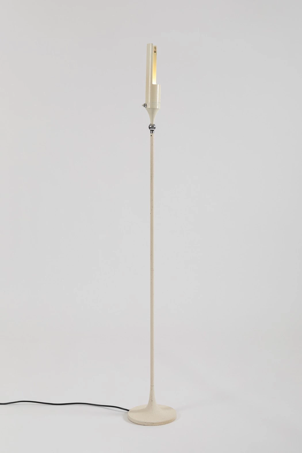 1086 (cream) - Gino Sarfatti - Floor light - Galerie kreo