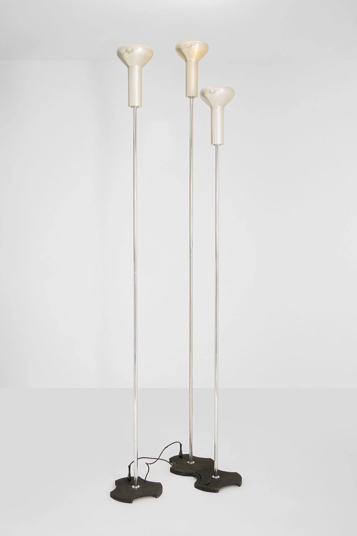 1073/3  - Gino Sarfatti - Floor light - Galerie kreo