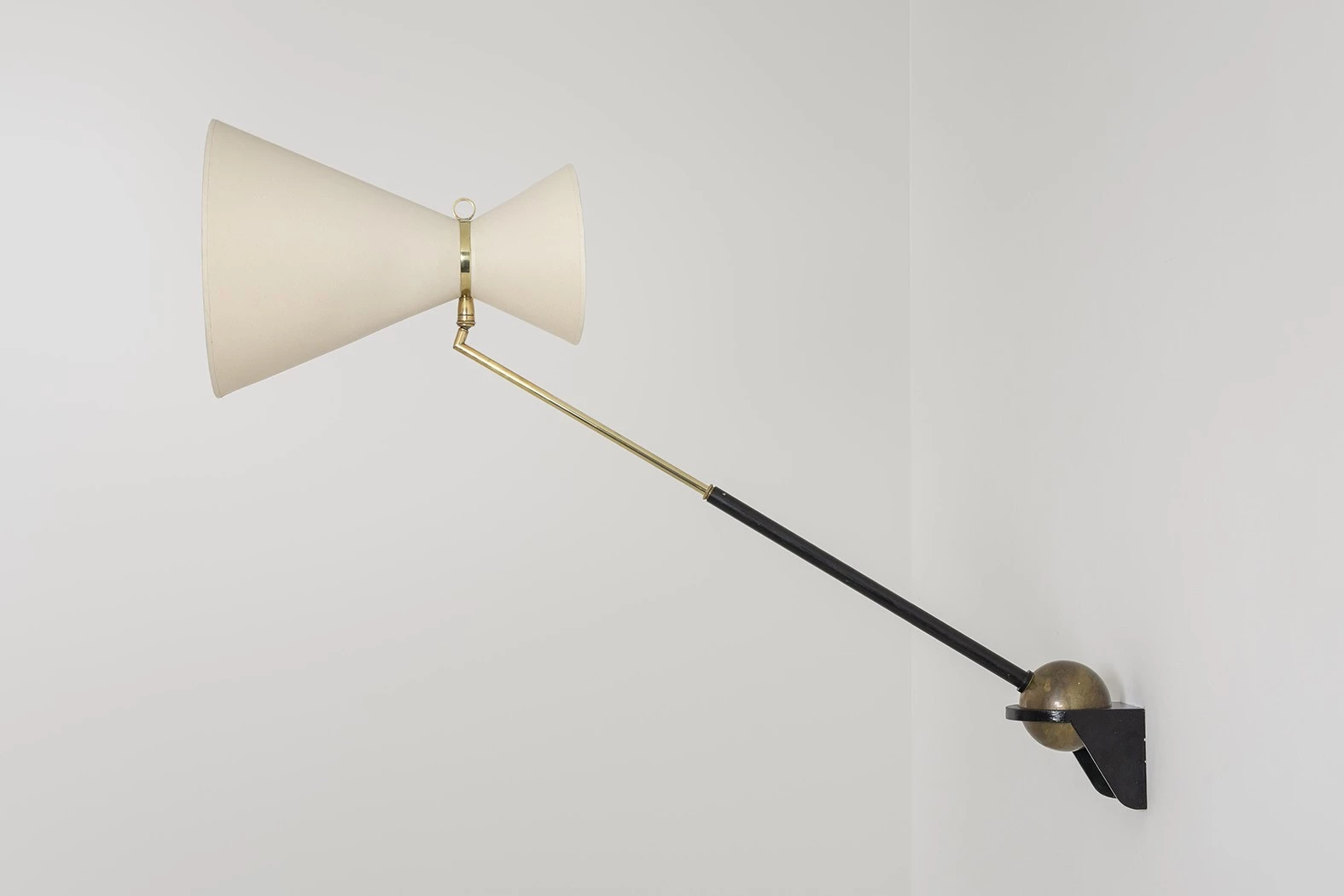 23 - Robert Mathieu - Wall light - Galerie kreo