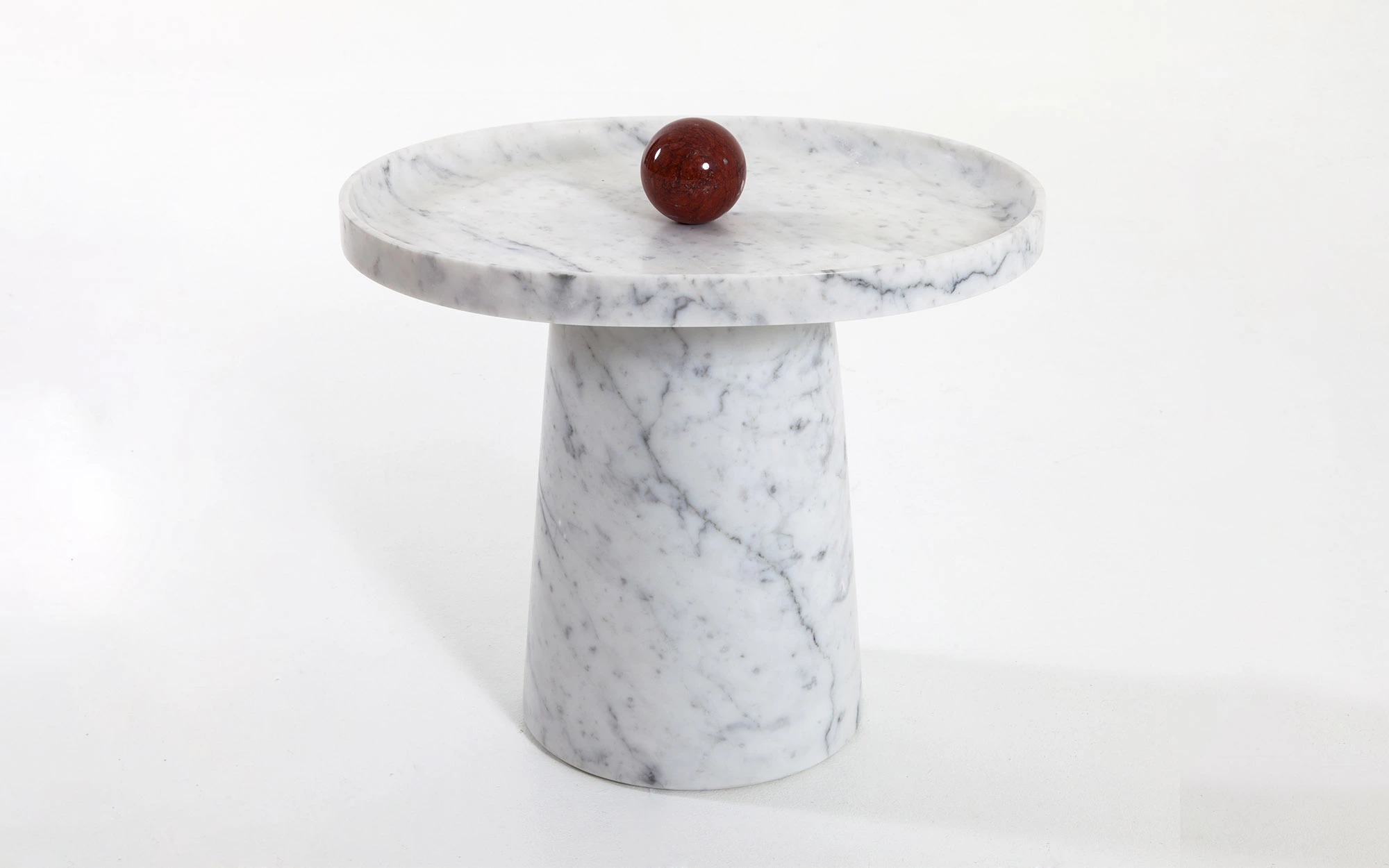 M.C Side Table Multicolor - Pierre Charpin - Vase - Galerie kreo