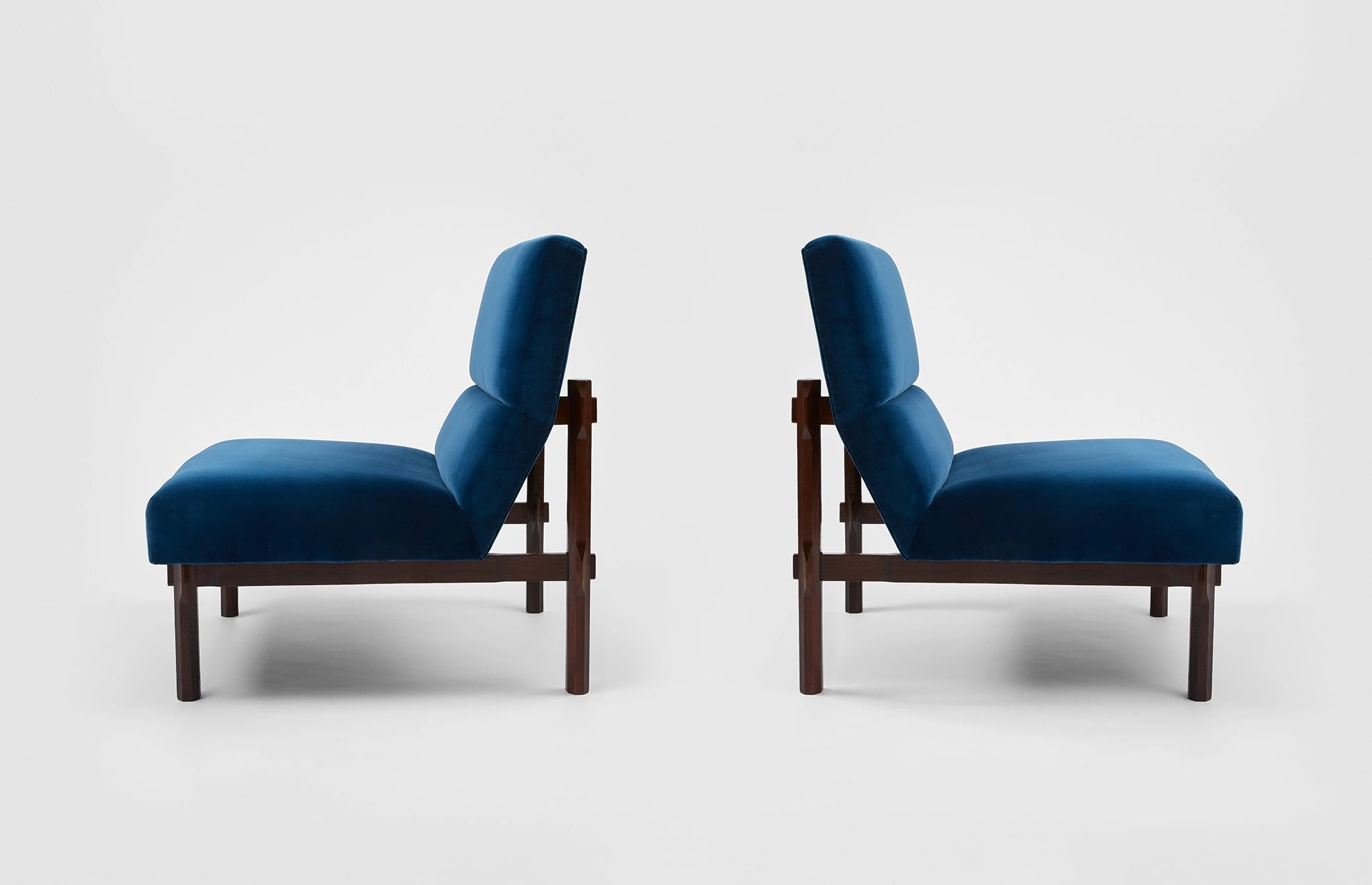 Armchair model n°869 - Ico & Luisa Parisi  - Seating - Galerie kreo