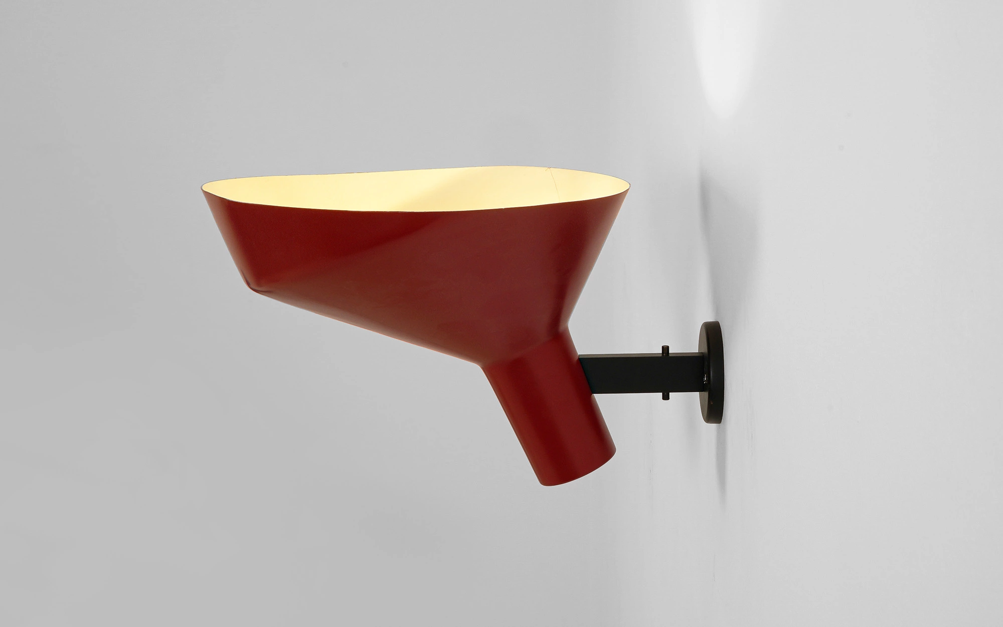 225 - Gino Sarfatti - Wall light - Galerie kreo