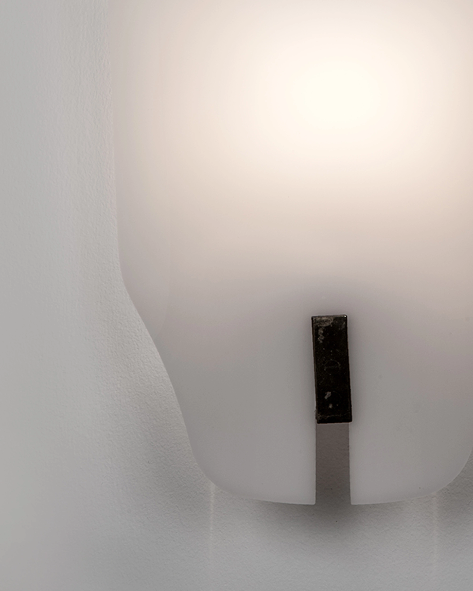 167px - Gino Sarfatti - Wall light - Galerie kreo