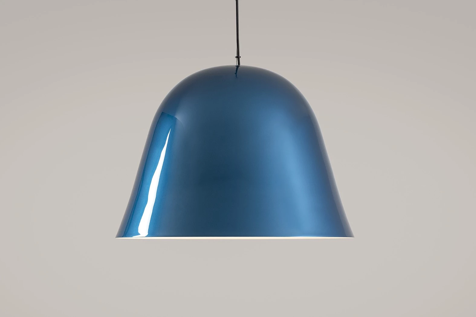 Bells Blue Ceiling Light - Ronan & Erwan Bouroullec - Ceiling light - Galerie kreo