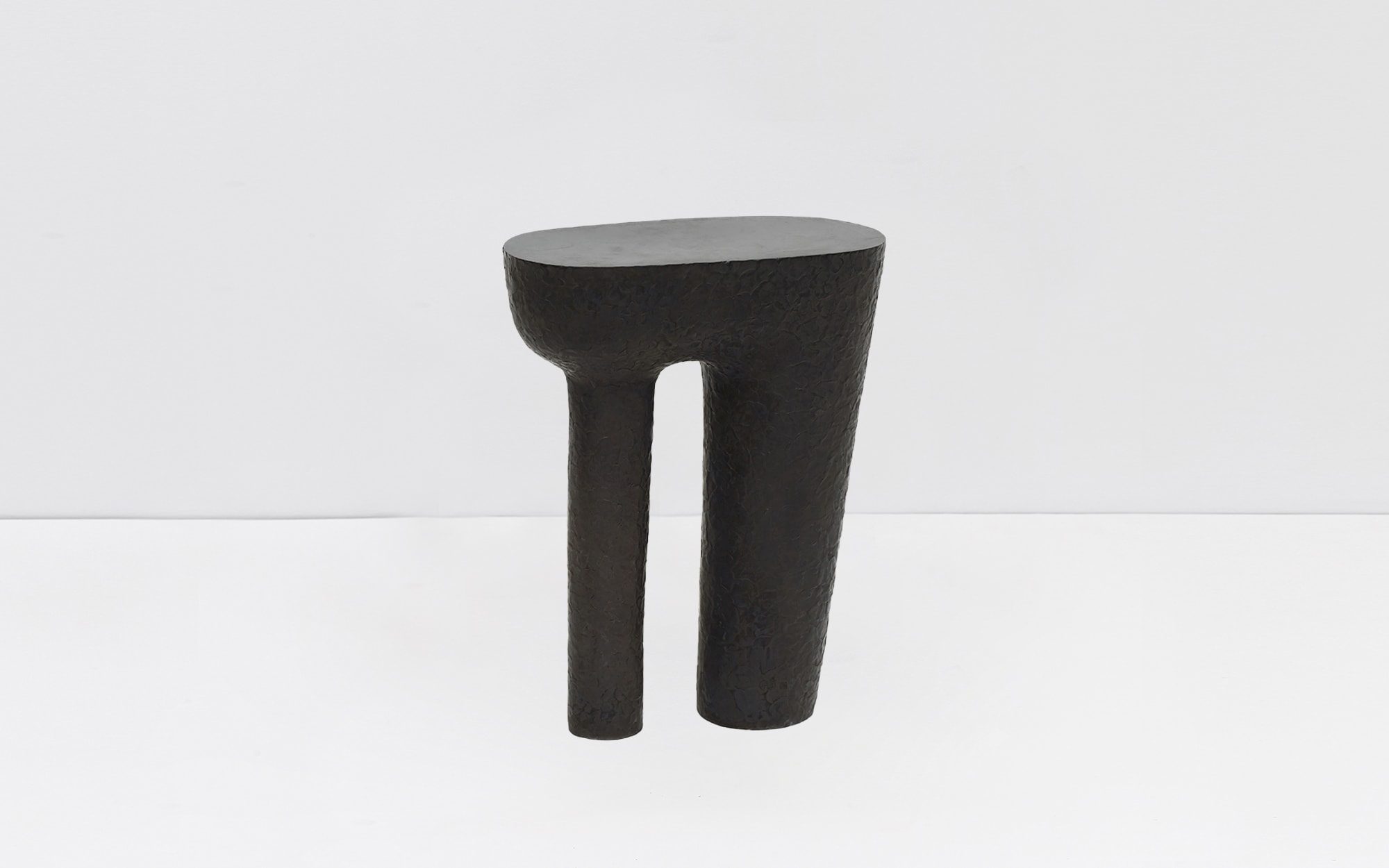 Stool #04 - Guillaume Bardet - stool side-table- Galerie kreo