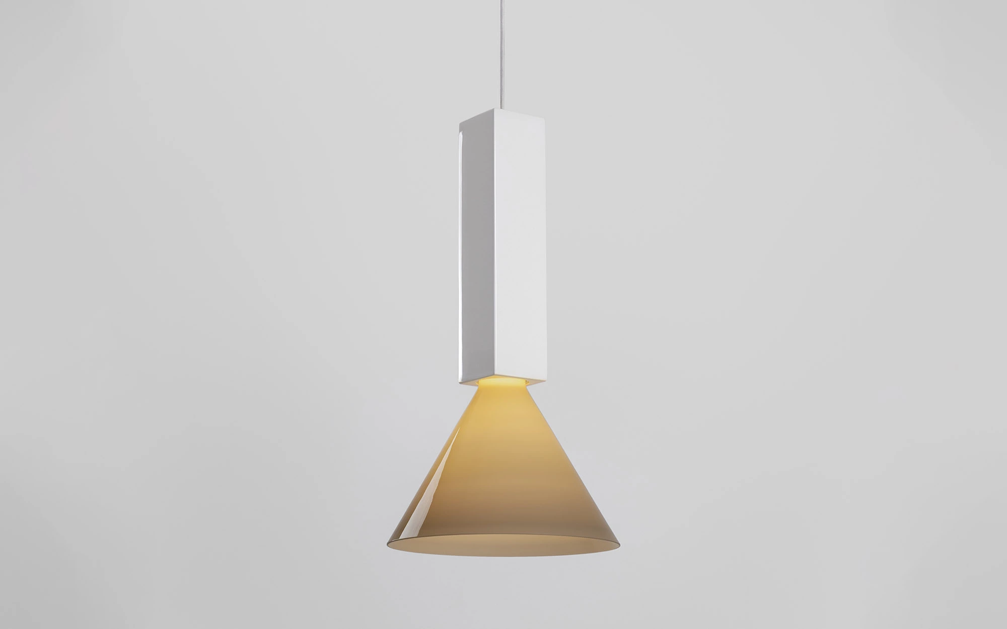 Signal C1 MONOCHROMATIC - Edward Barber and Jay Osgerby - Pendant light - Galerie kreo