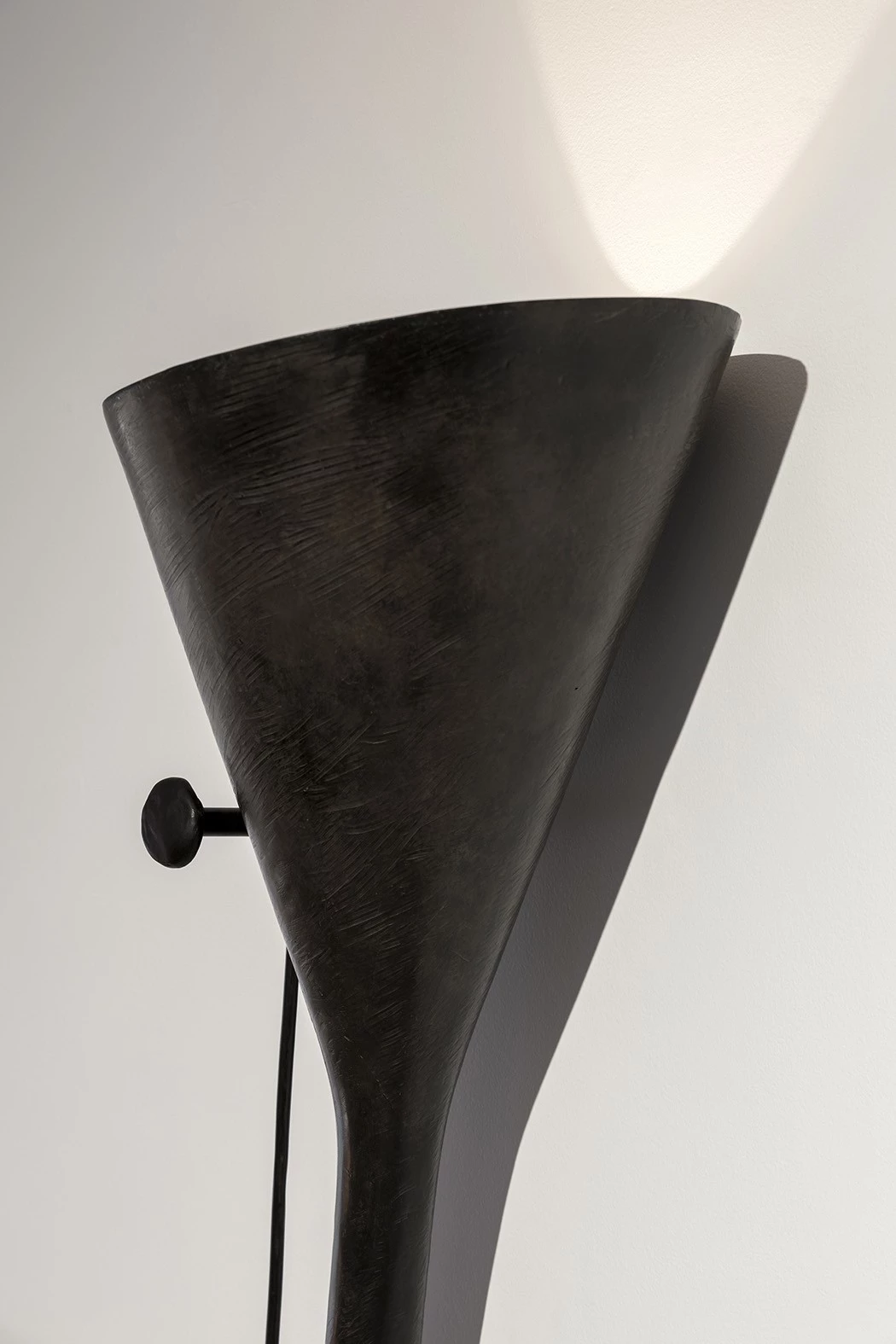 Torch - Guillaume Bardet - Table light - Galerie kreo