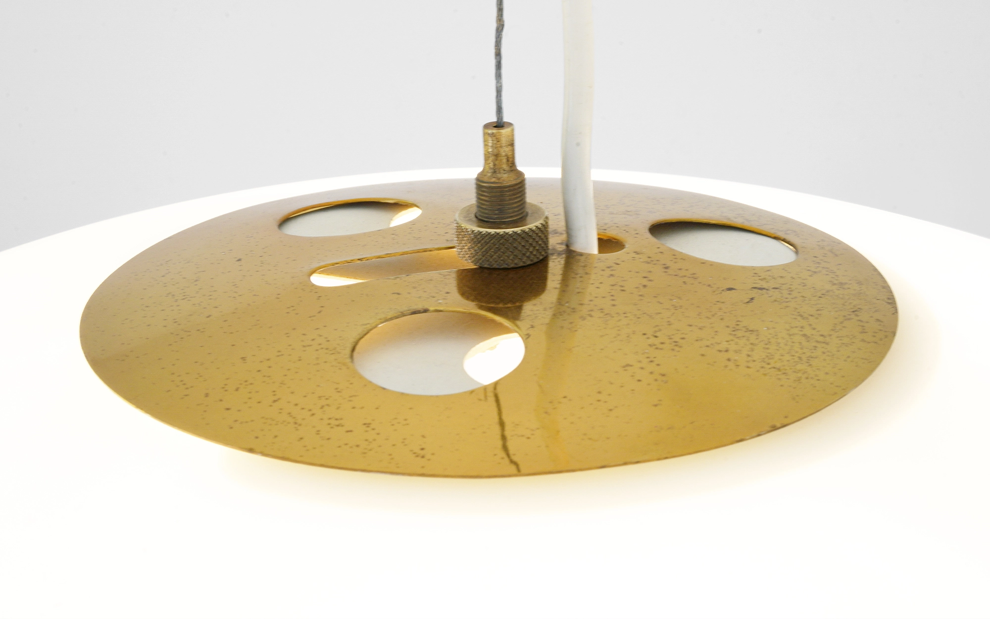 1104 - Gaetano Scolari  - Pendant light - Galerie kreo