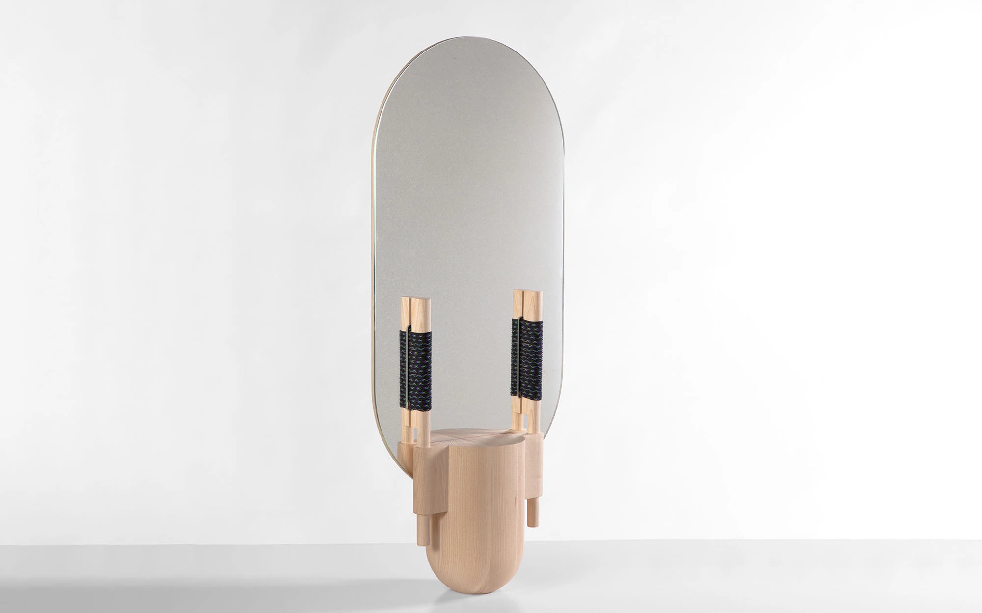 Totem Mirror - Samy Rio - Mirror - Galerie kreo