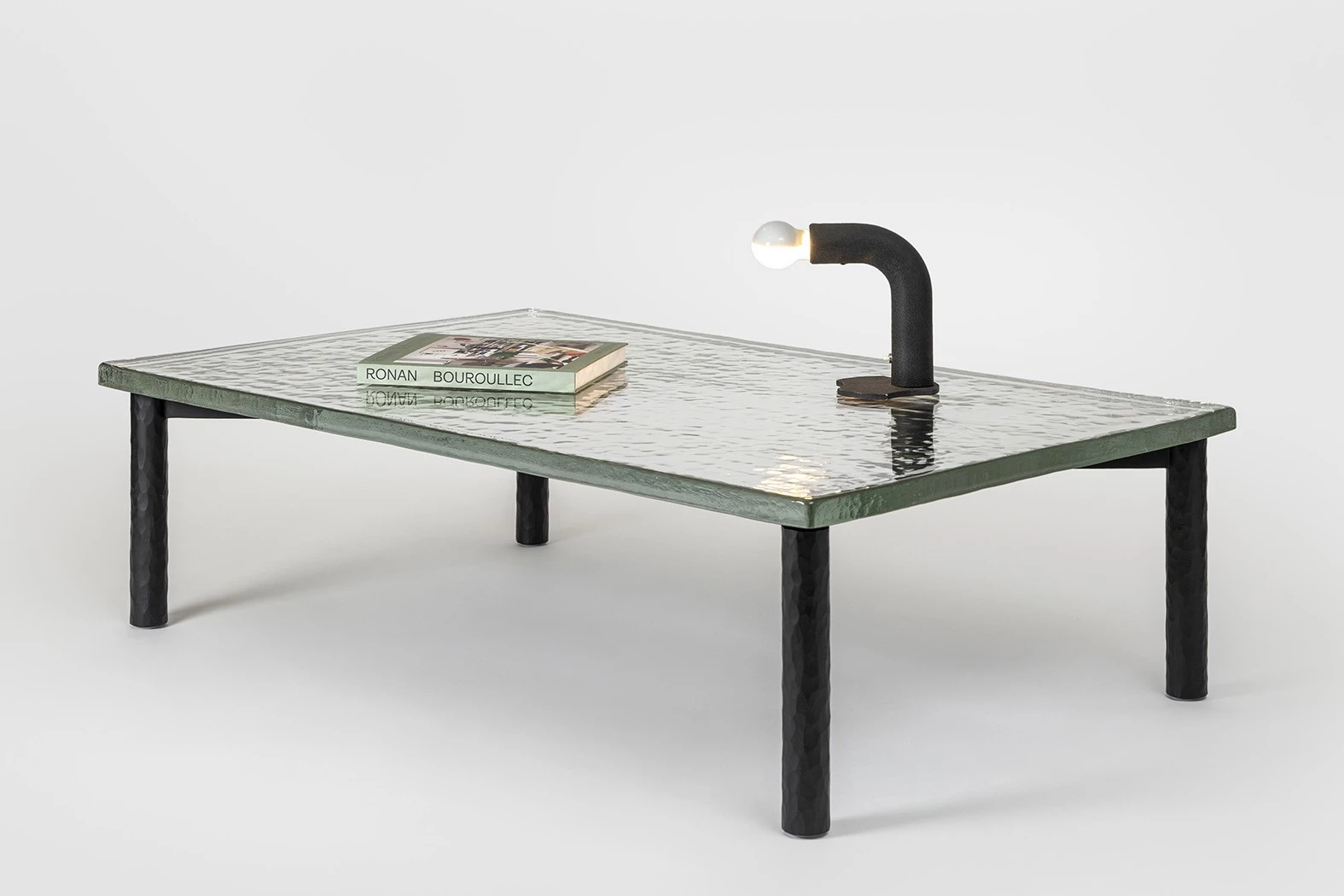 Flou Coffee Table - Ronan Bouroullec - Coffee table - Galerie kreo